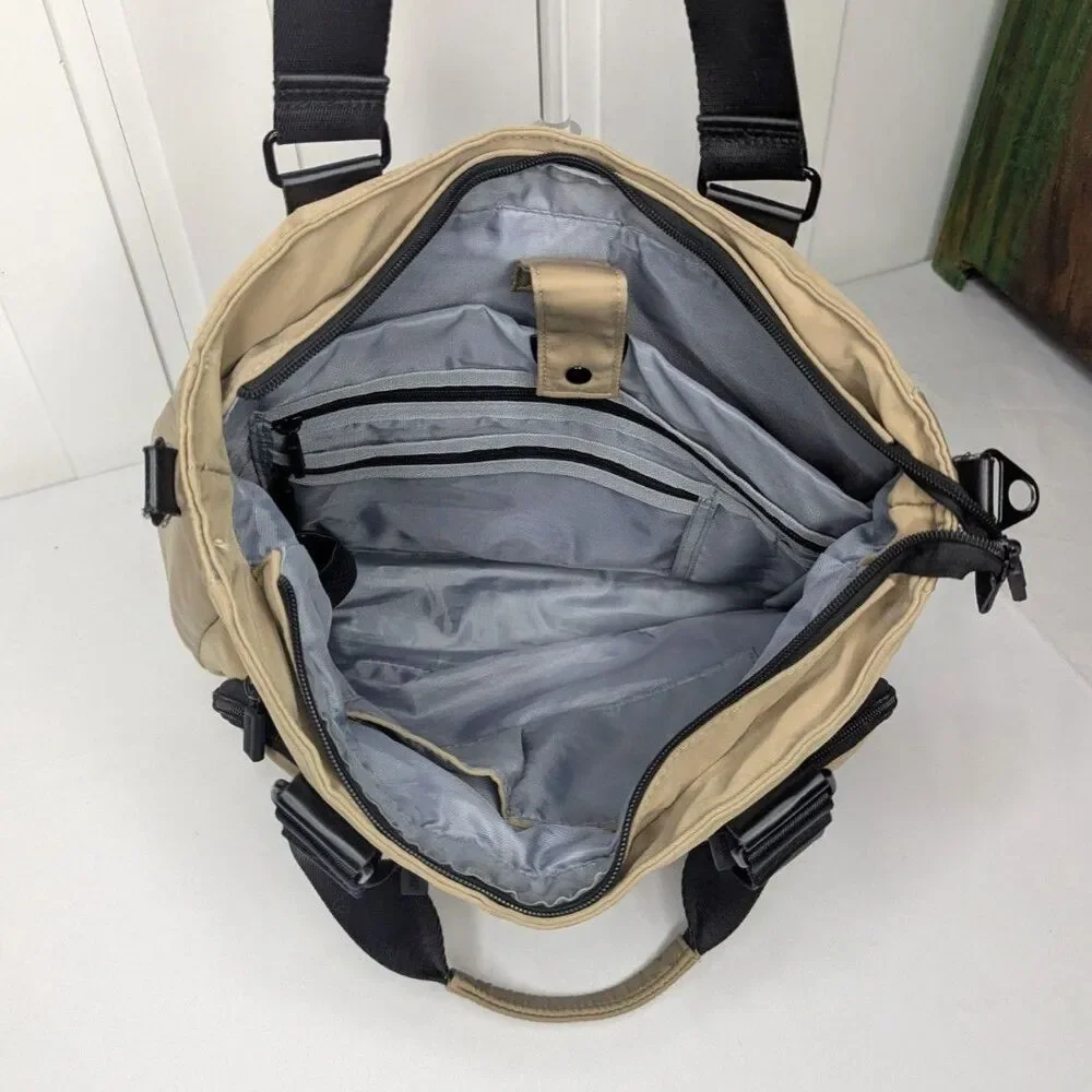 HKWP Tan and Black Carryon Laptop Bag 18 wide Travel Bag